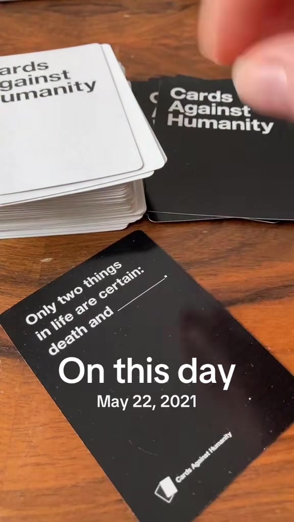 @Dark Cards