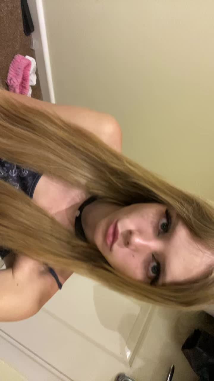 @tslaurenx