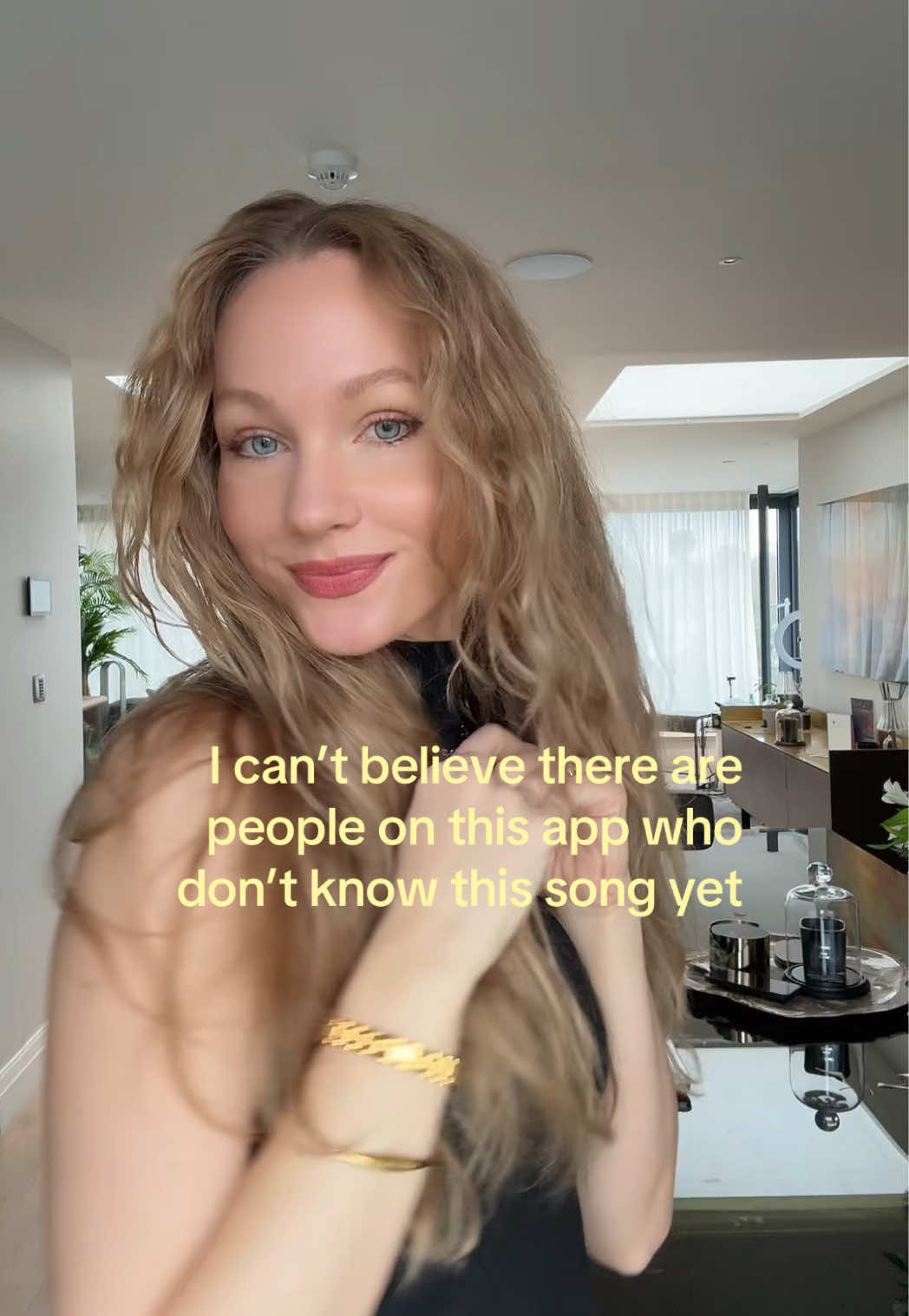 @ELIZZA