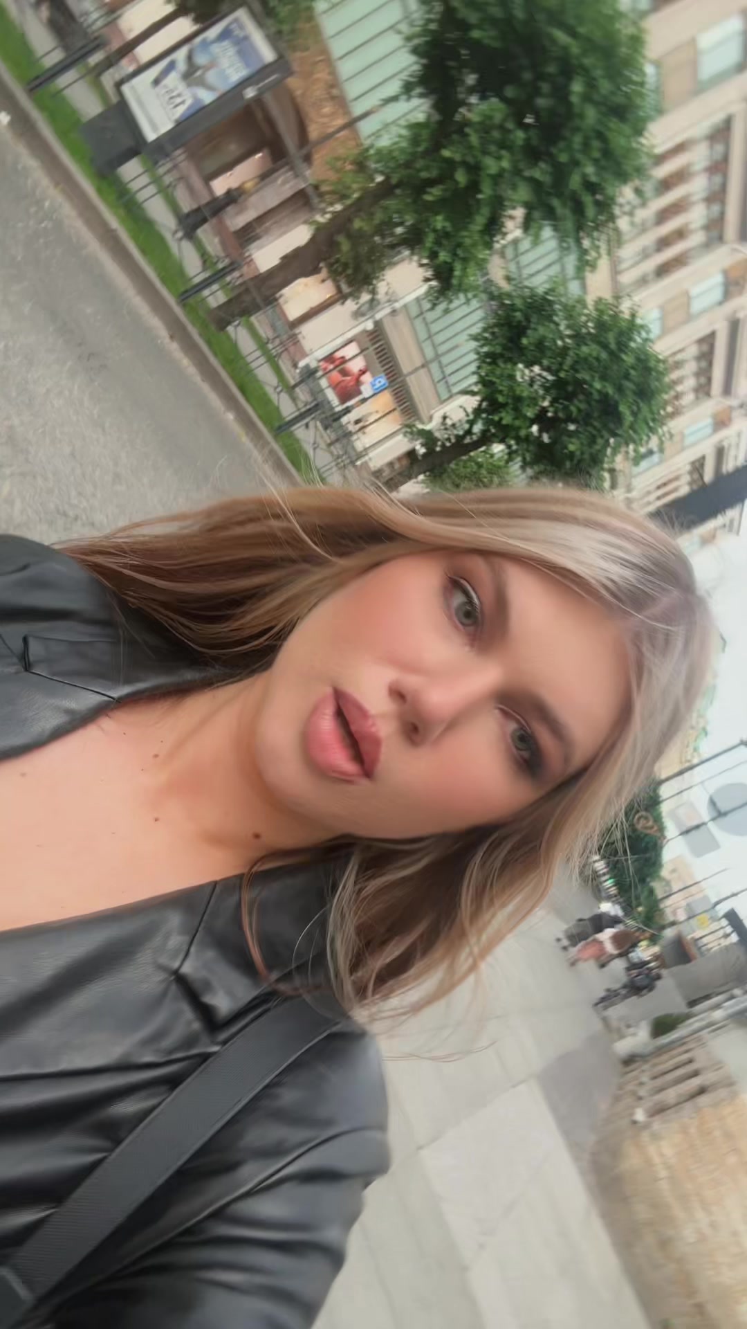 @🦋🤍