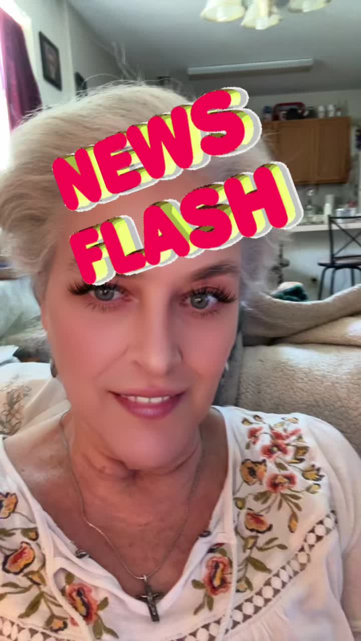 @JoanieMarie54