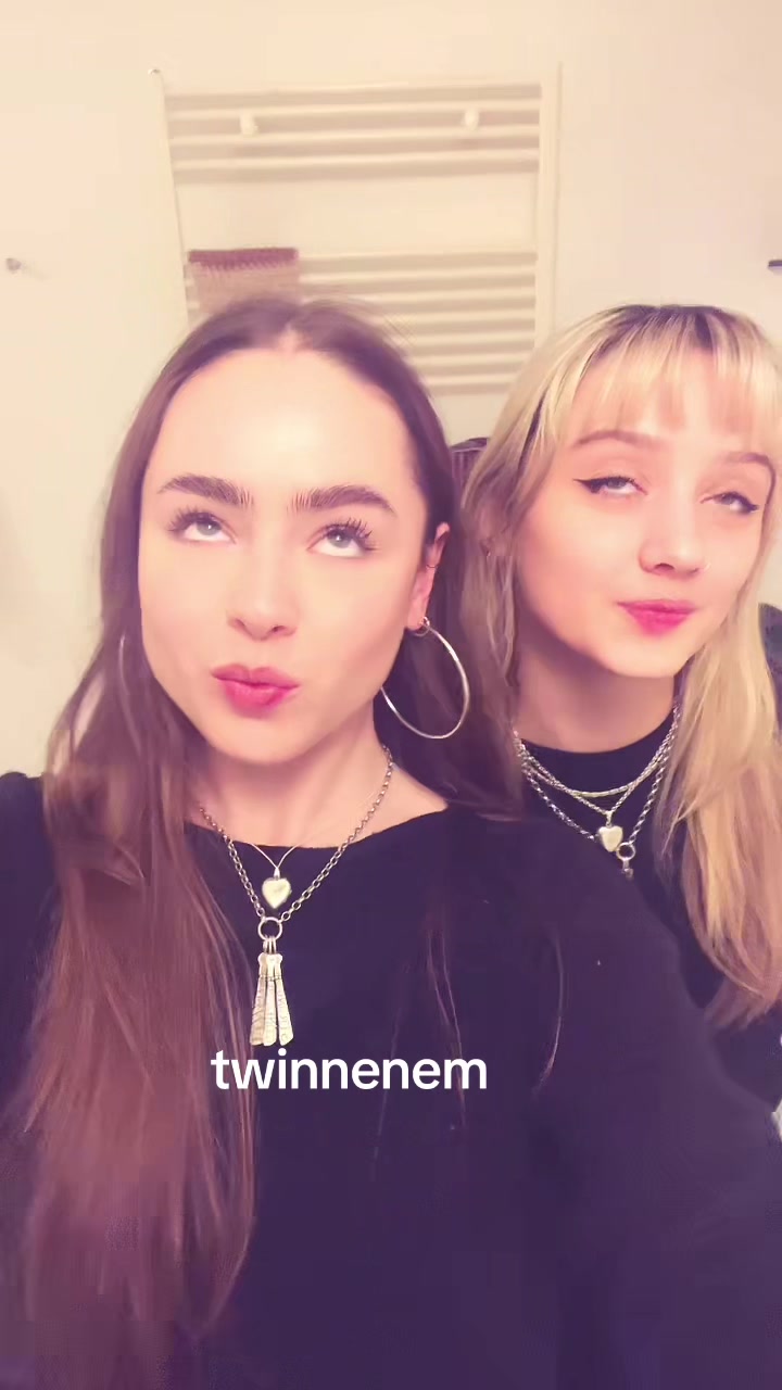@Eloise