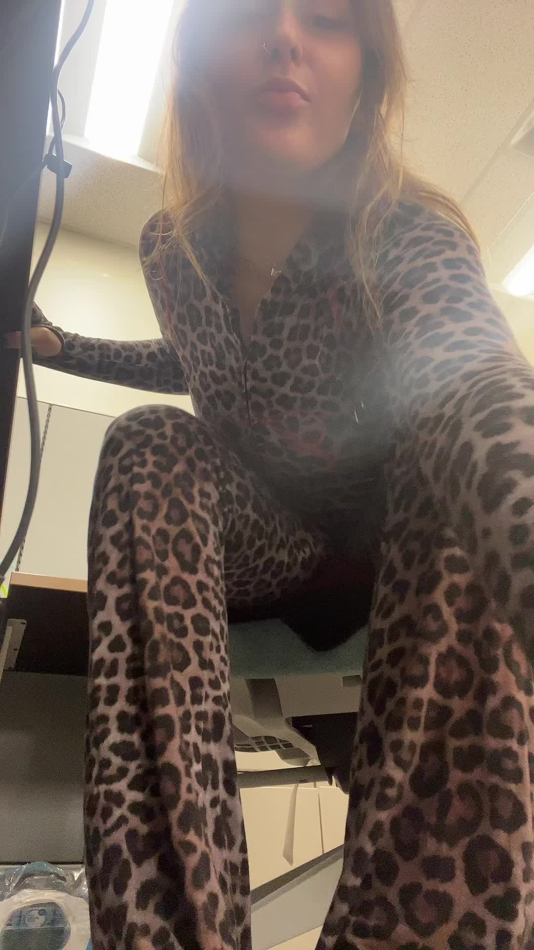 @🧠