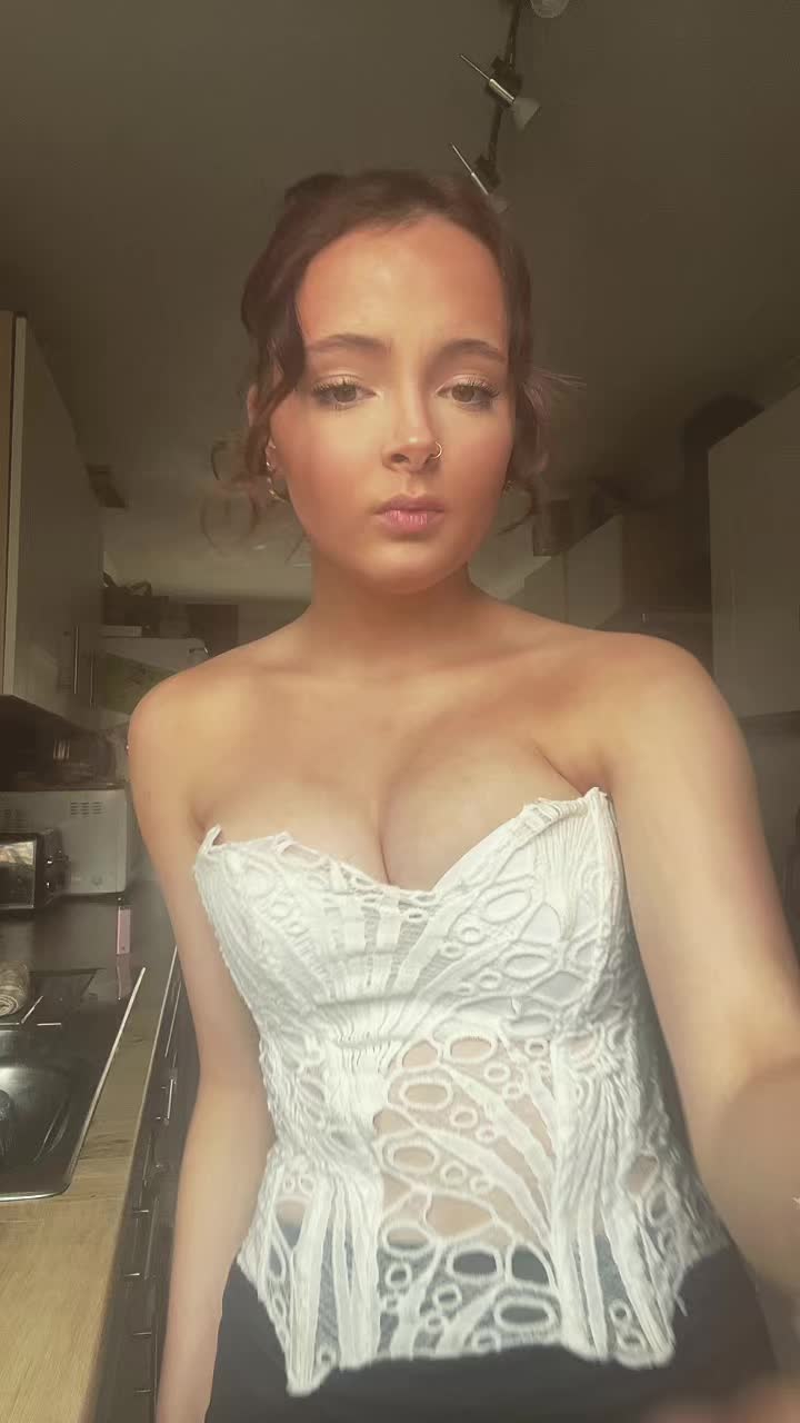 @𝐀𝐍𝐘𝐀~𝐋𝐎𝐔𝐈𝐒𝐀💛🫧