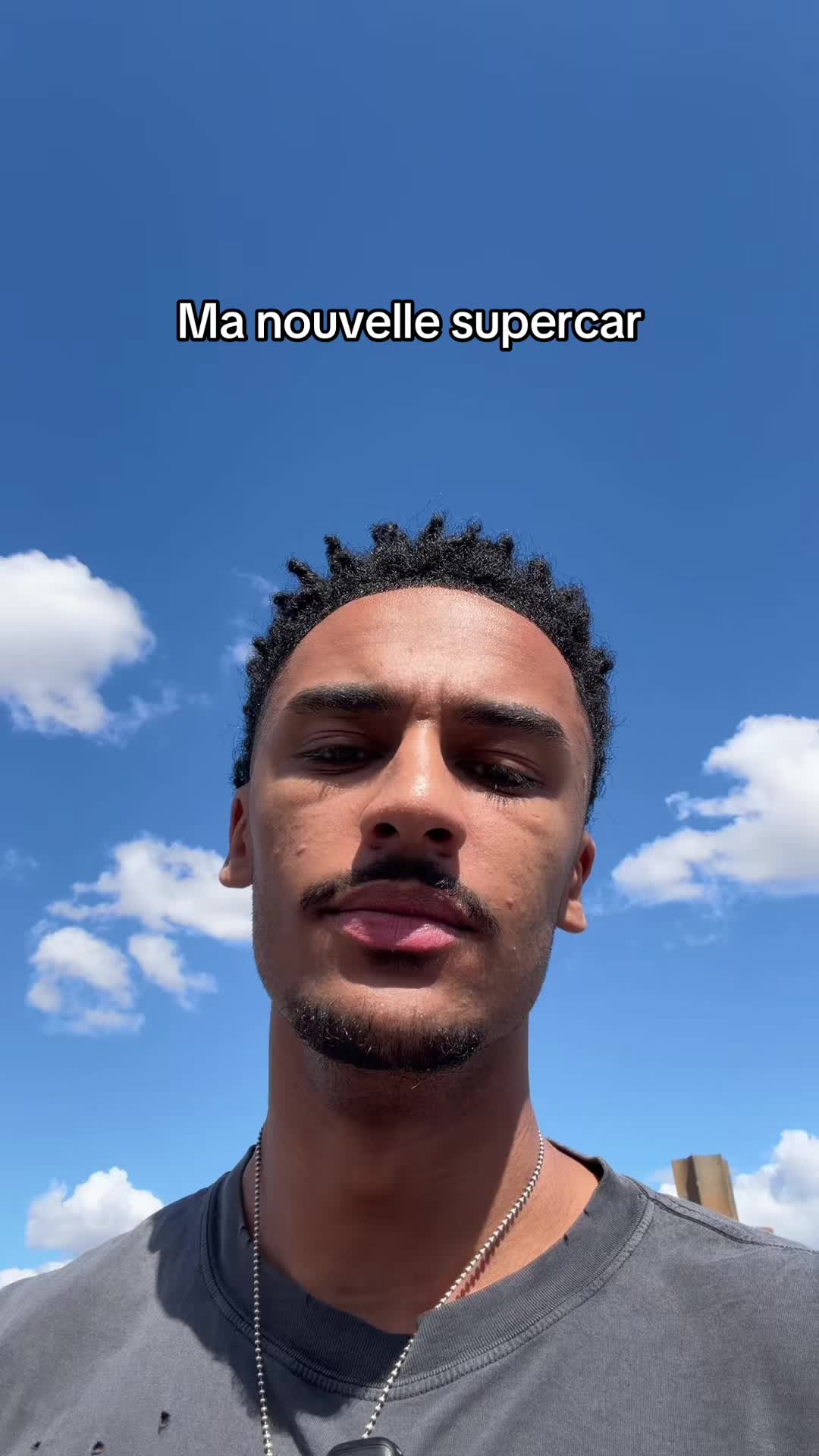 @Kéo