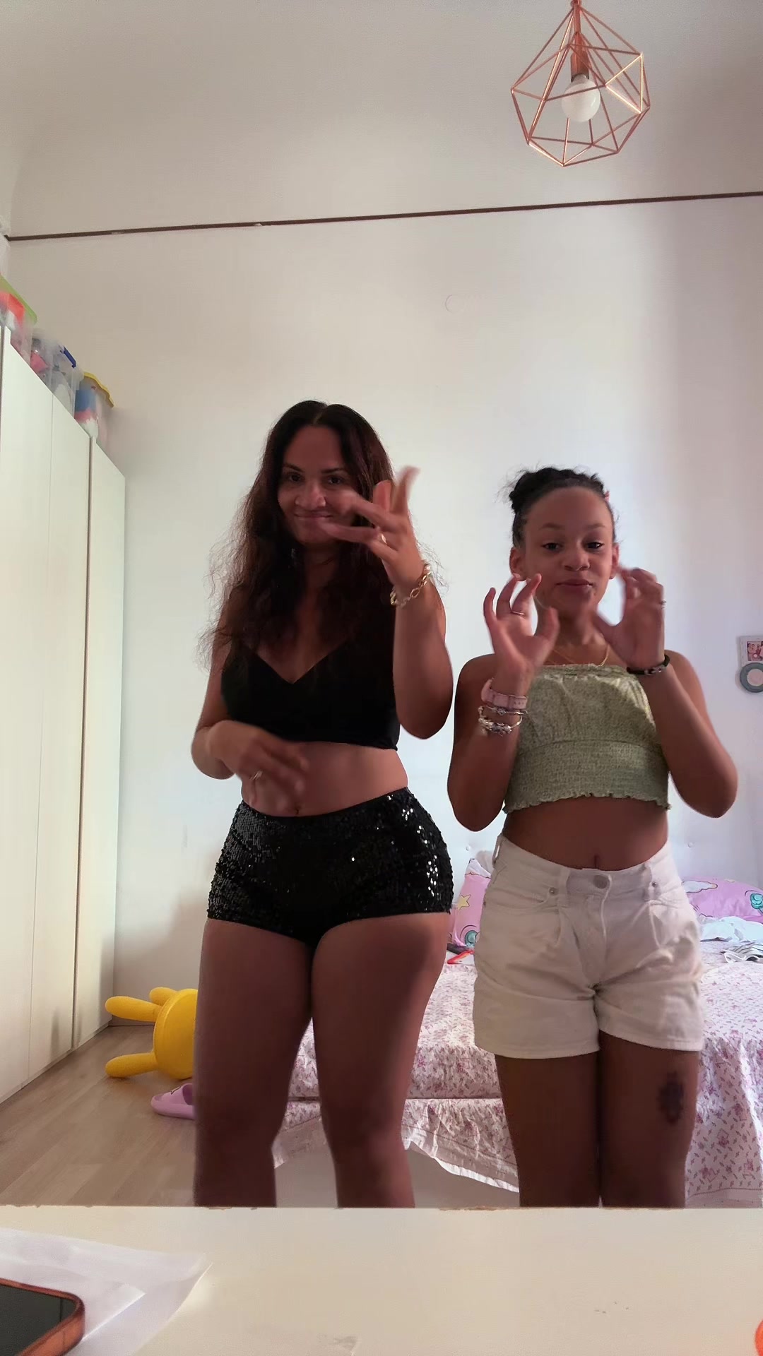@Clarys Alvarez
