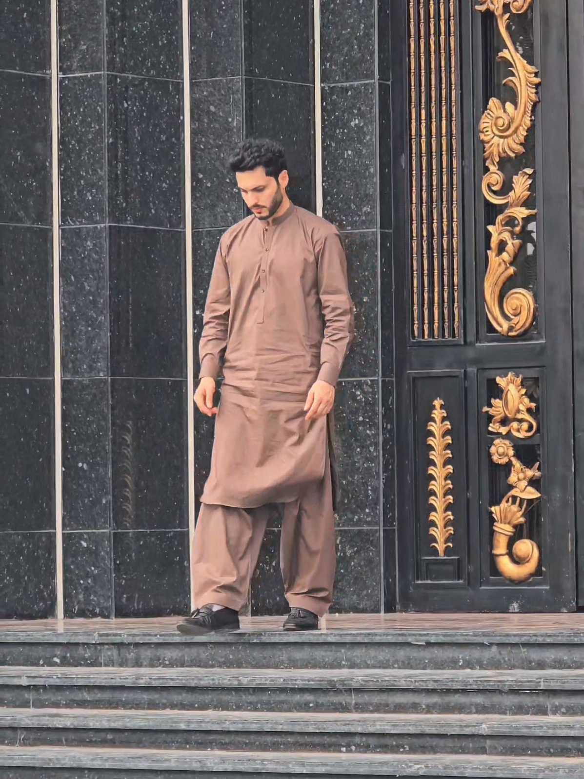 @A̶l̶a̶m̶z̶e̶b̶ ̶afridi🇮🇹