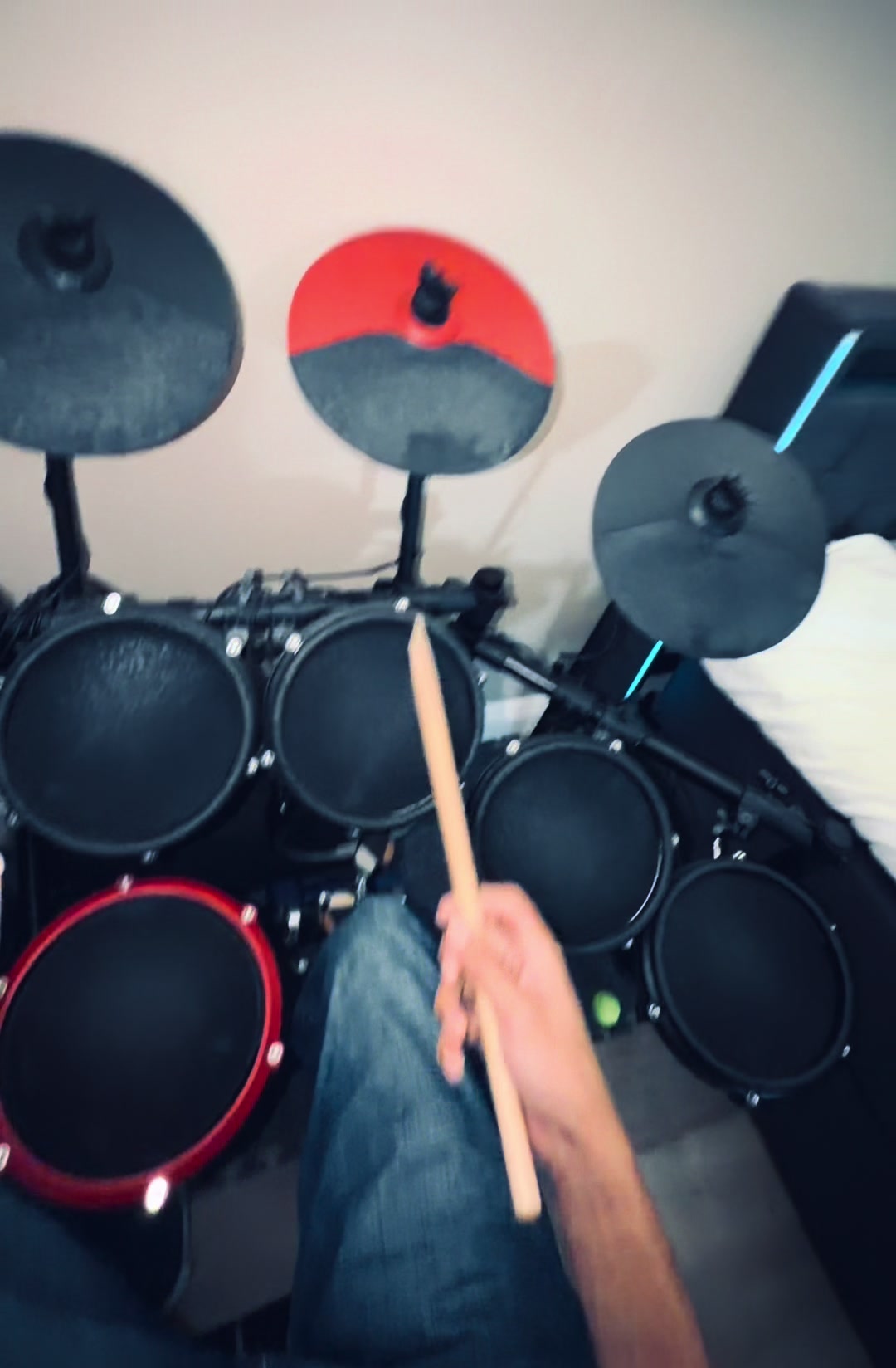 @drummerholic