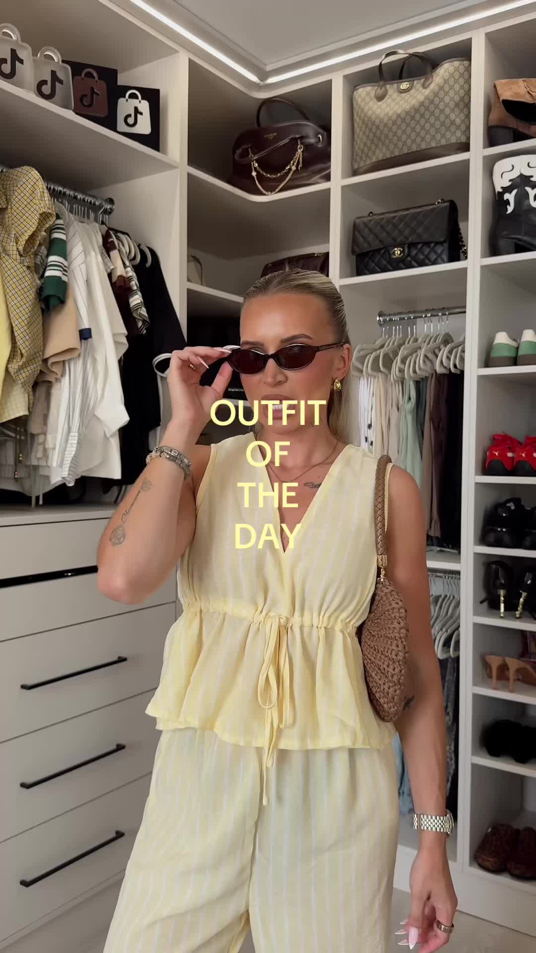 @Vikkyxo__