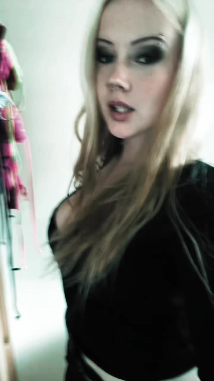 @Josefine ྀིྀི