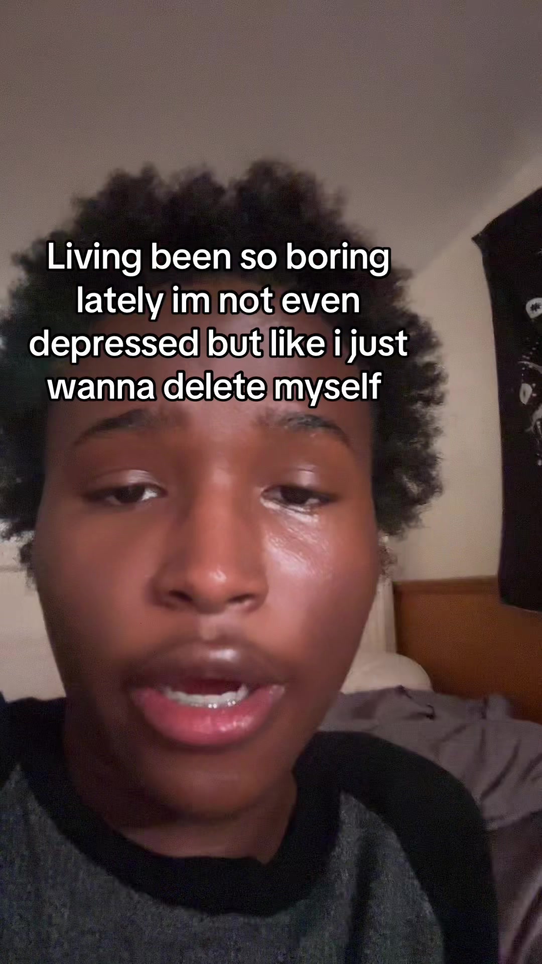 @⃟