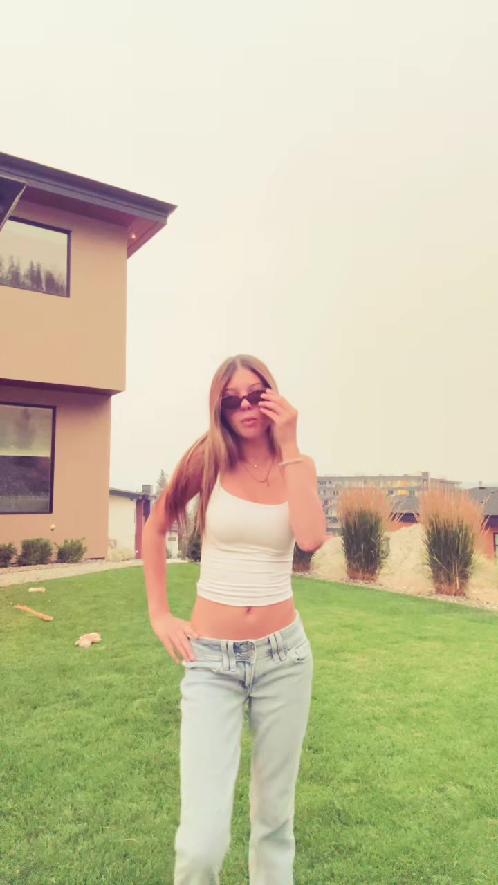 @Ayla