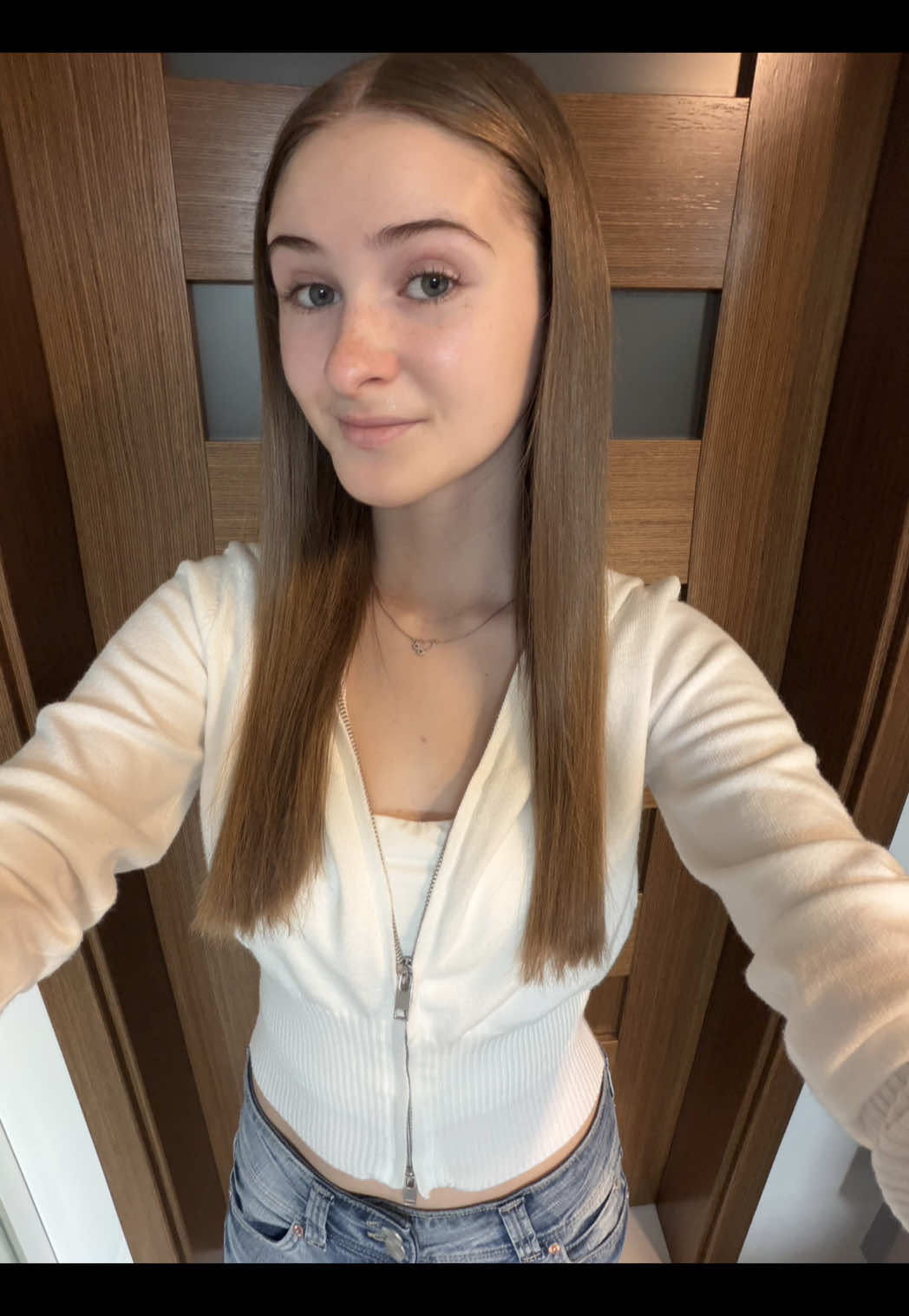 @𝐚𝐠𝐚𝐭𝐚 𝐭𝐨𝐦𝐥𝐢𝐧𝐬𝐨𝐧!