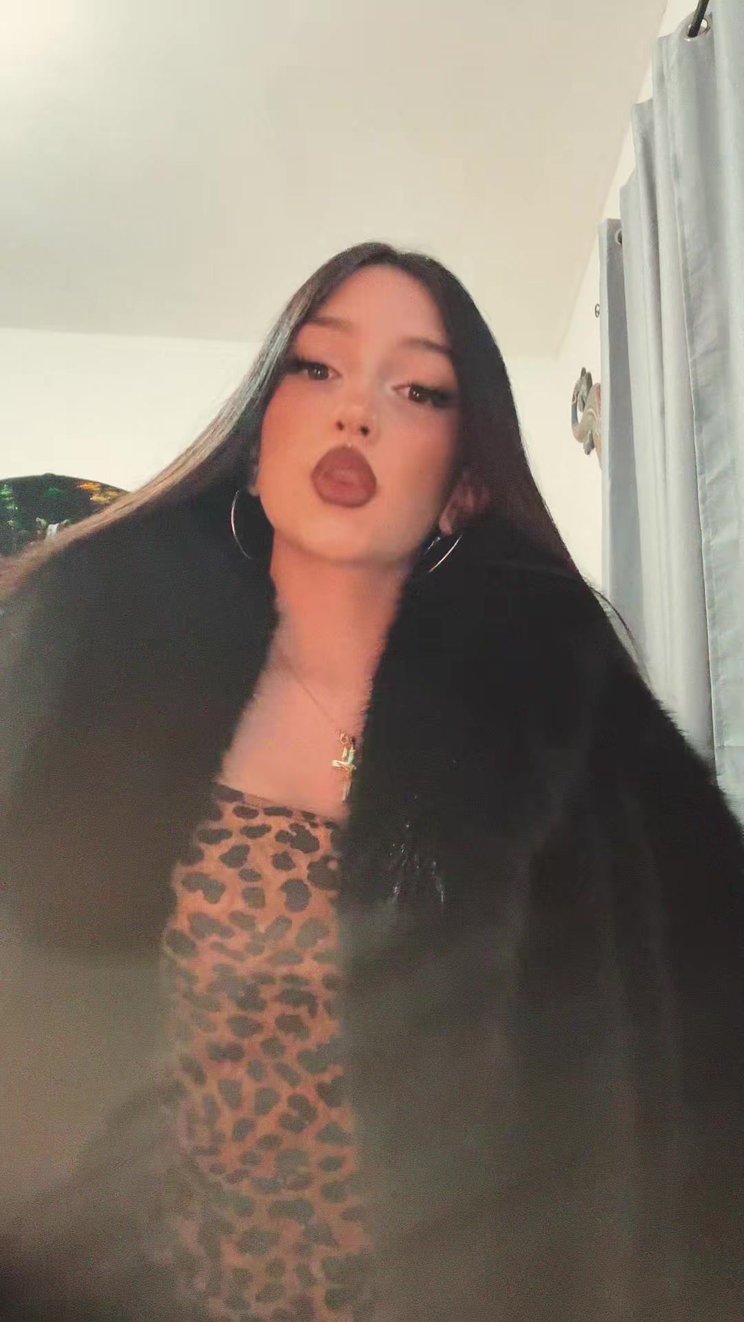 @𝑬𝒗𝒂👩🏽&zwj;🦱