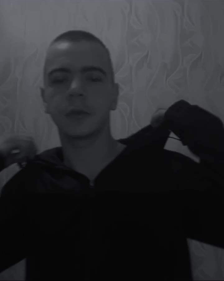 @МОЛОДОЙ