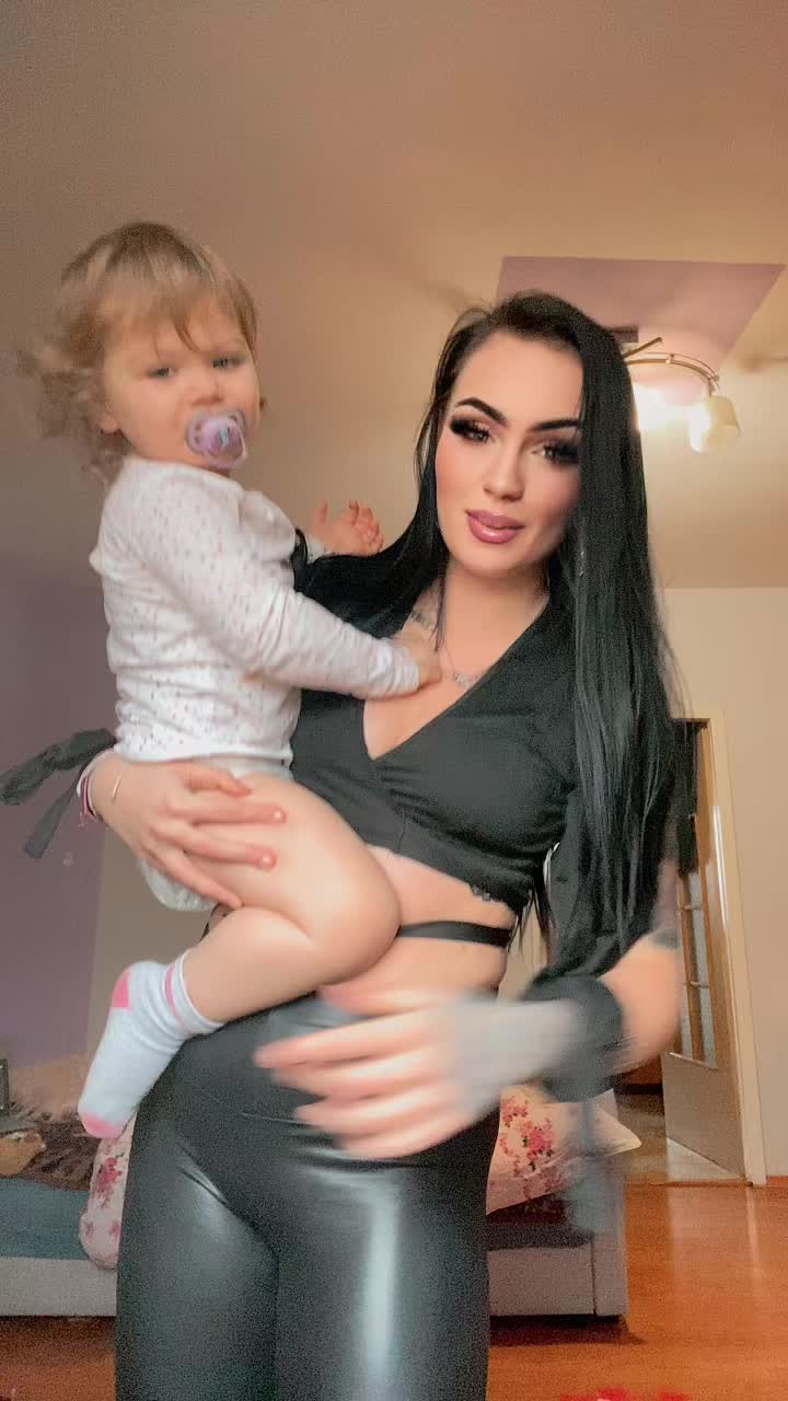 @🔥Wirginia Mróz🔥
