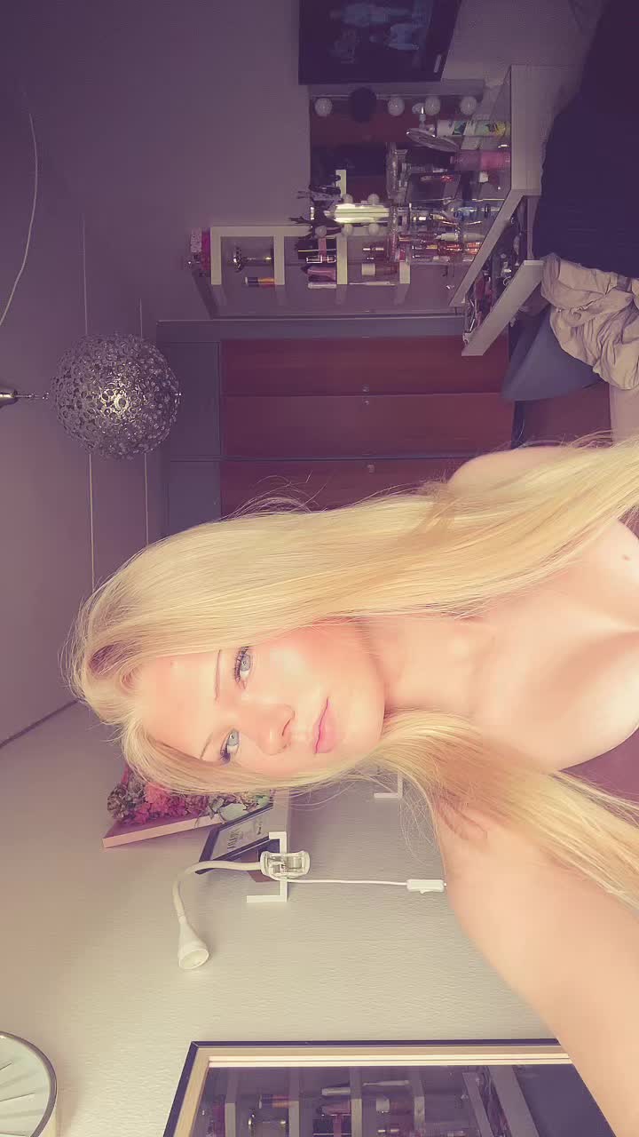 @Liva..spammm