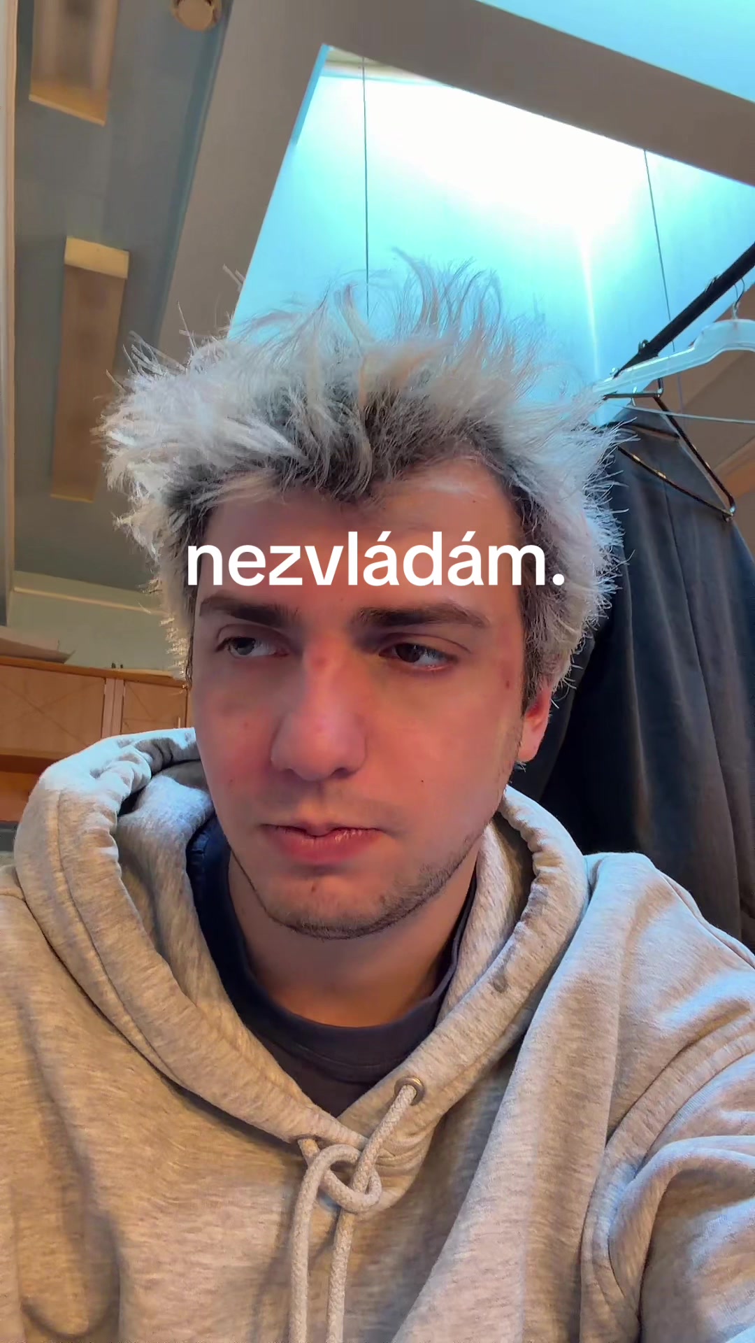 @Lajfr