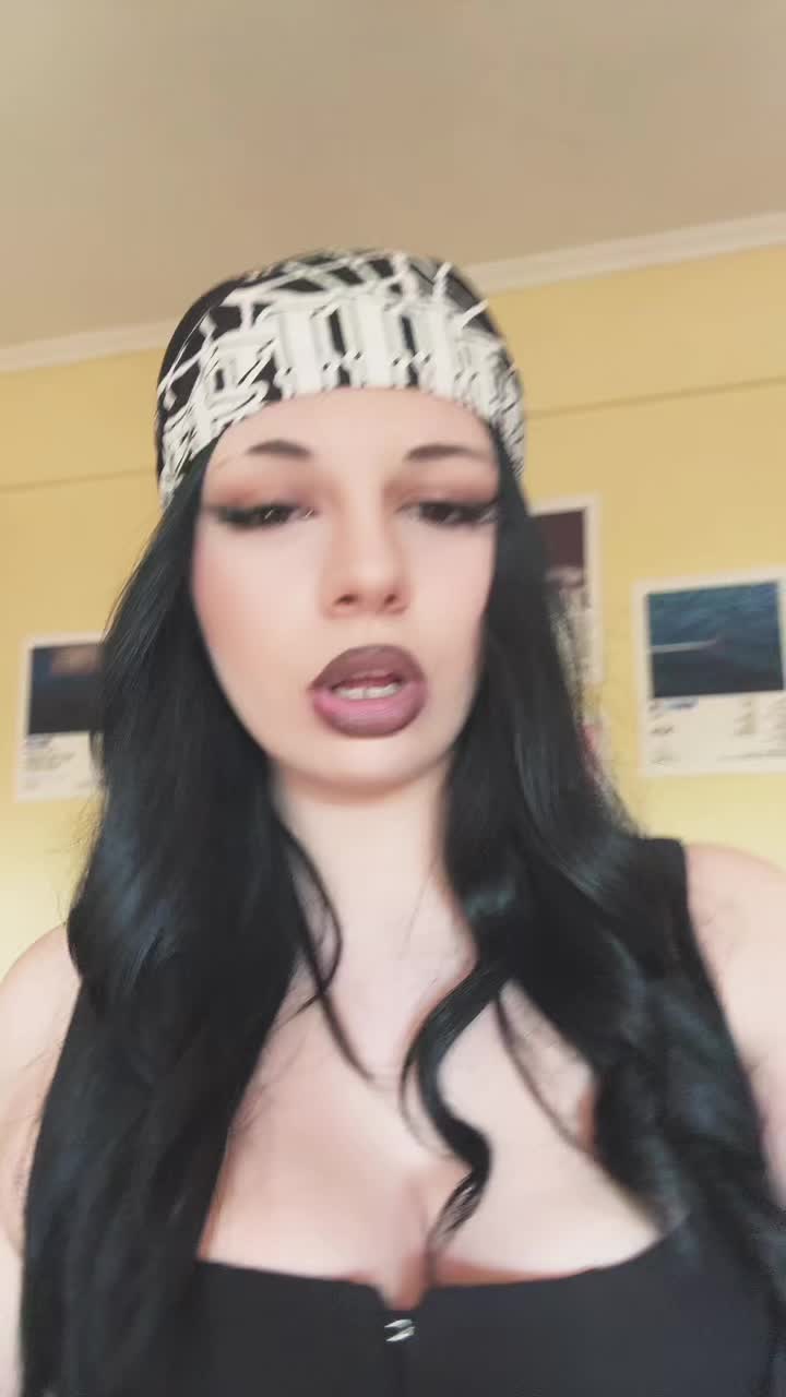 @φιλ