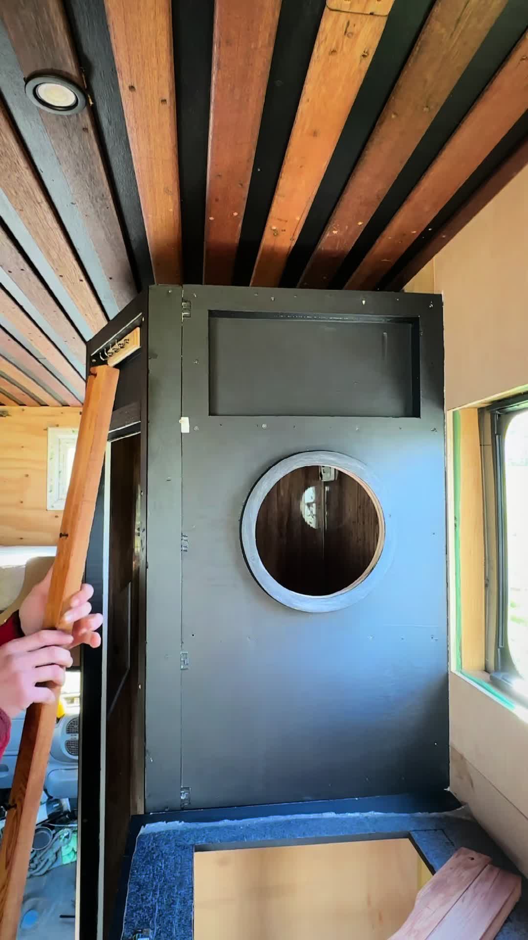 @JamminBuilds | Vanlife