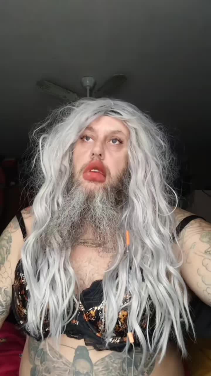 @Dilligaf