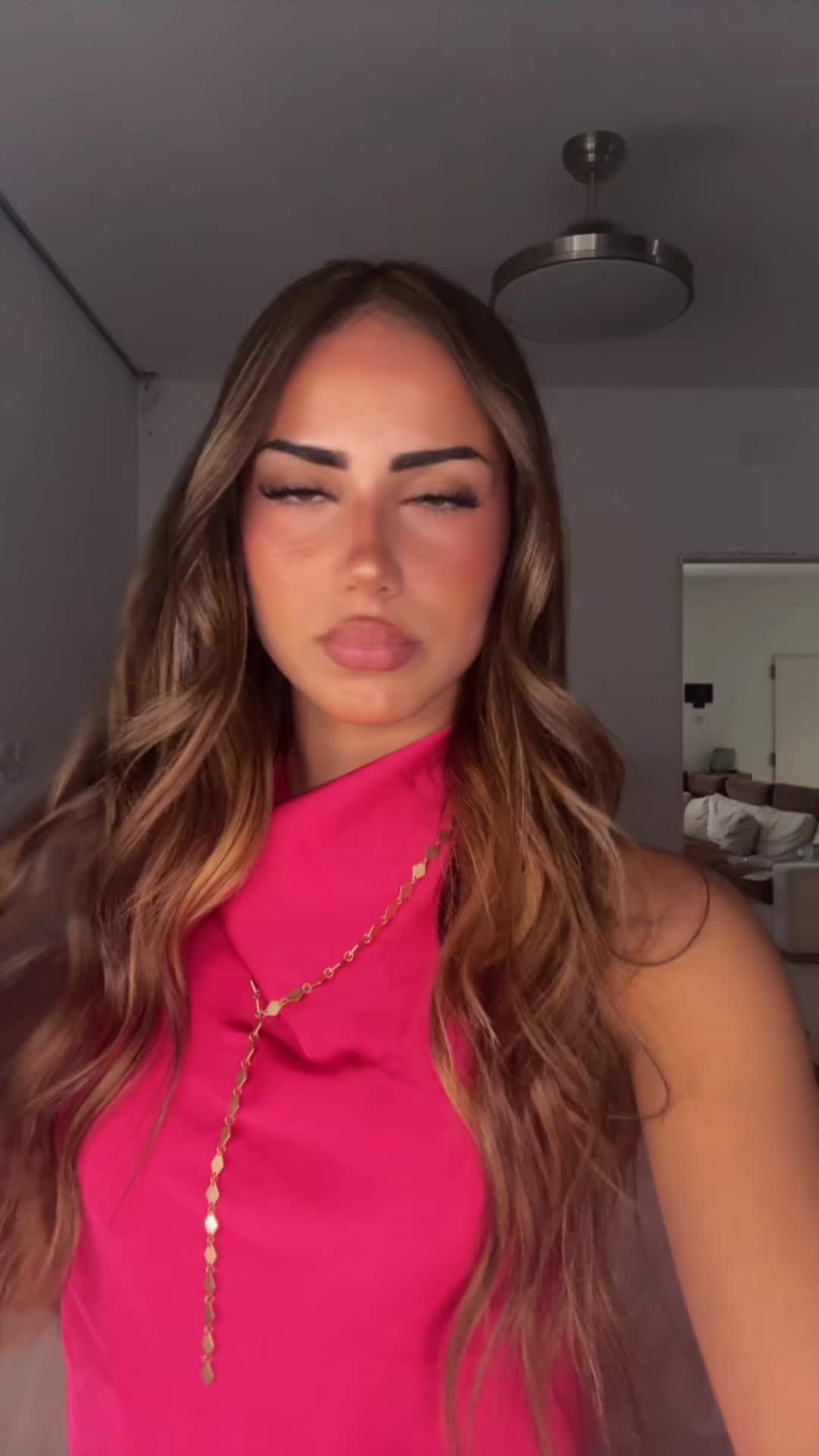 @𝑆𝐴𝑅𝐴 𝑃𝑅𝐴𝑇𝑆💋