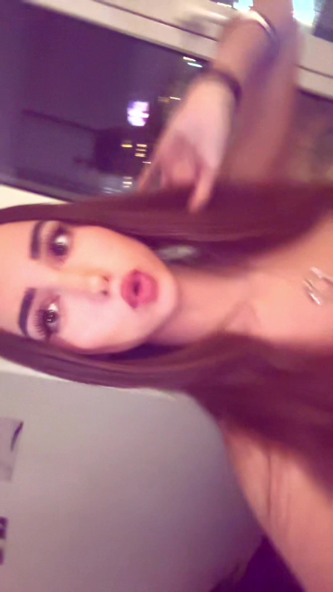 @Diana