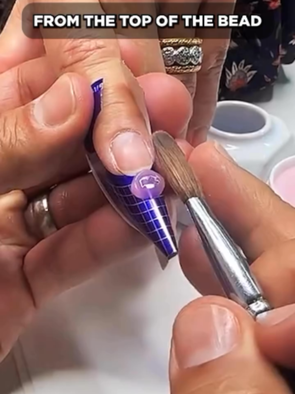 @Young Nails