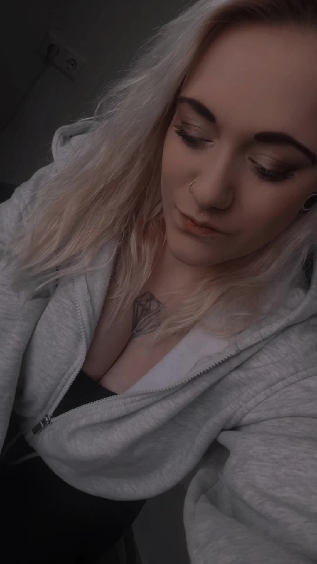 @Inked_mum🦁