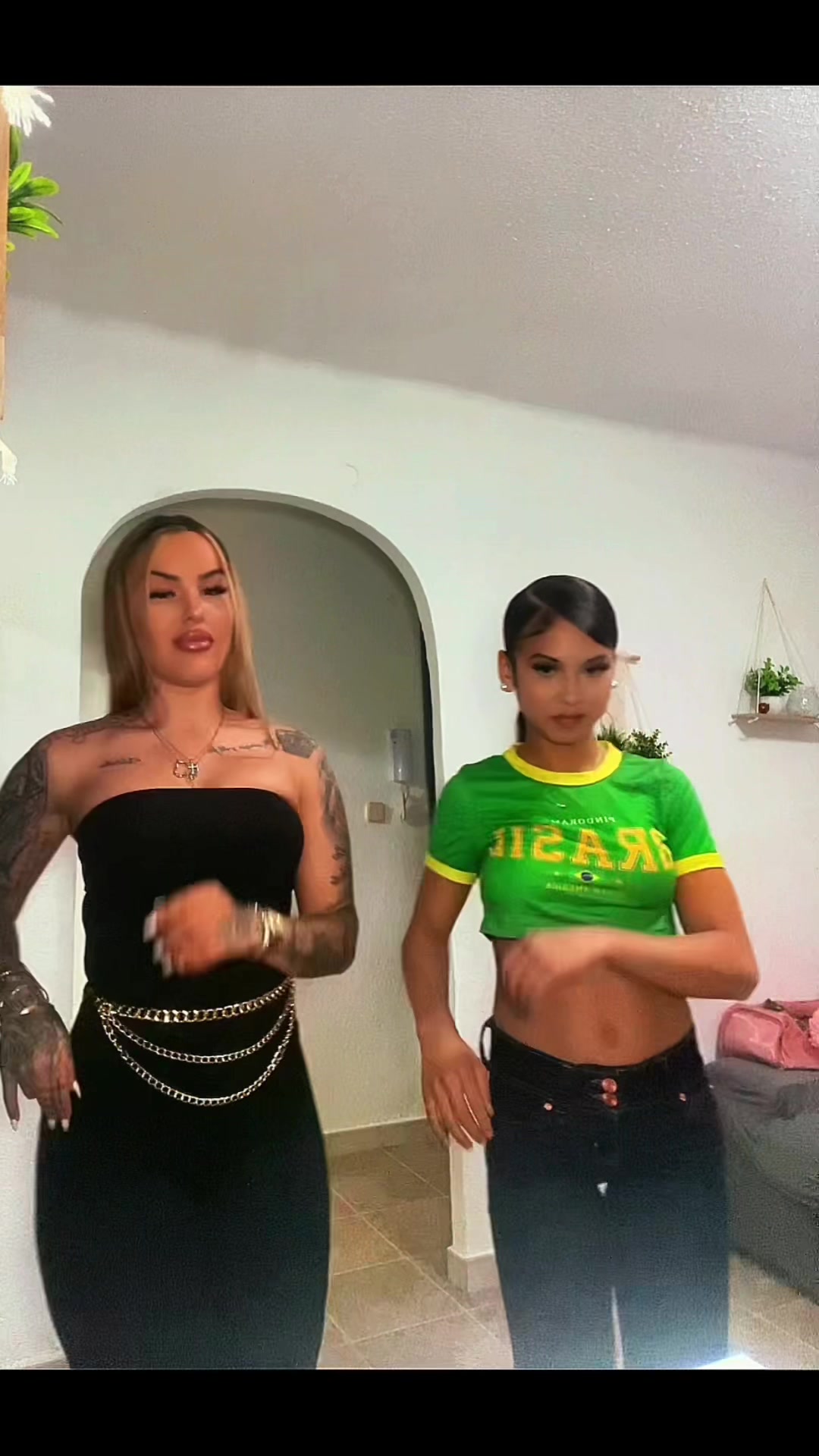 @Carol_laZafiro