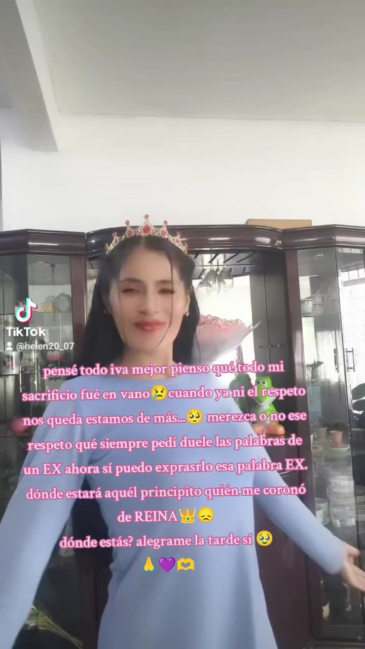 @HELEN❣️ 🐝🦋 RAYO DE LUZ 🦋🐝