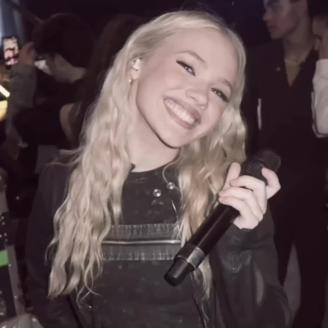@𝐚𝐯𝐚 ✦