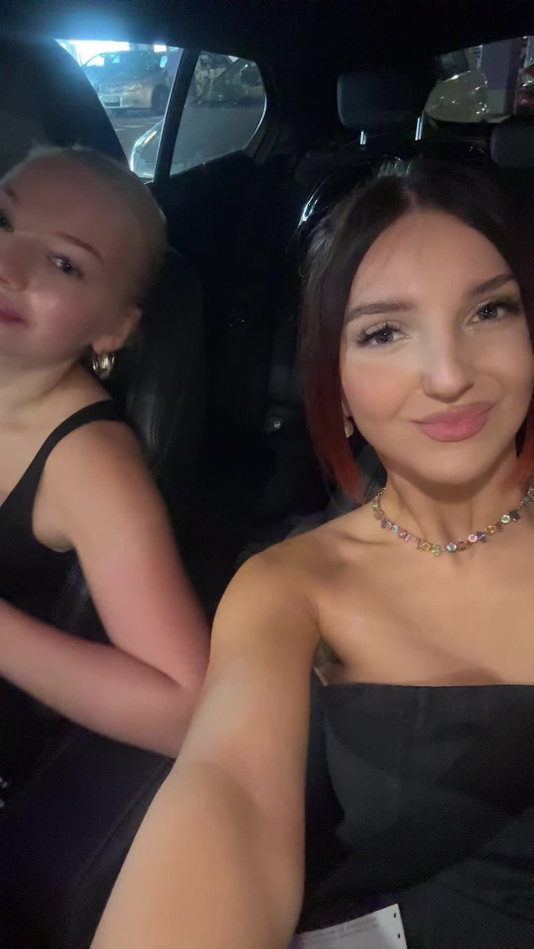 @Kartonii