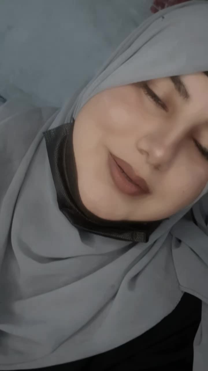 @Iqra🥰