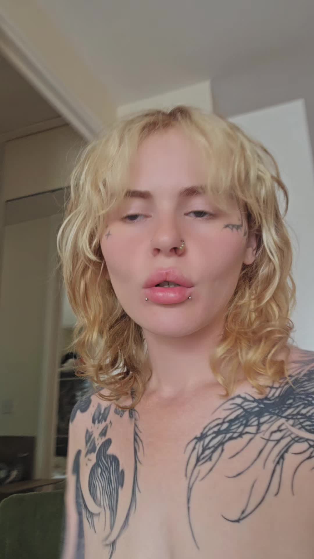 @prettyhotdogs