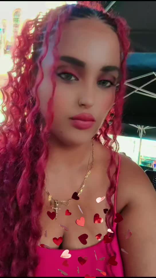 @♥️Xhensila Sula♥️