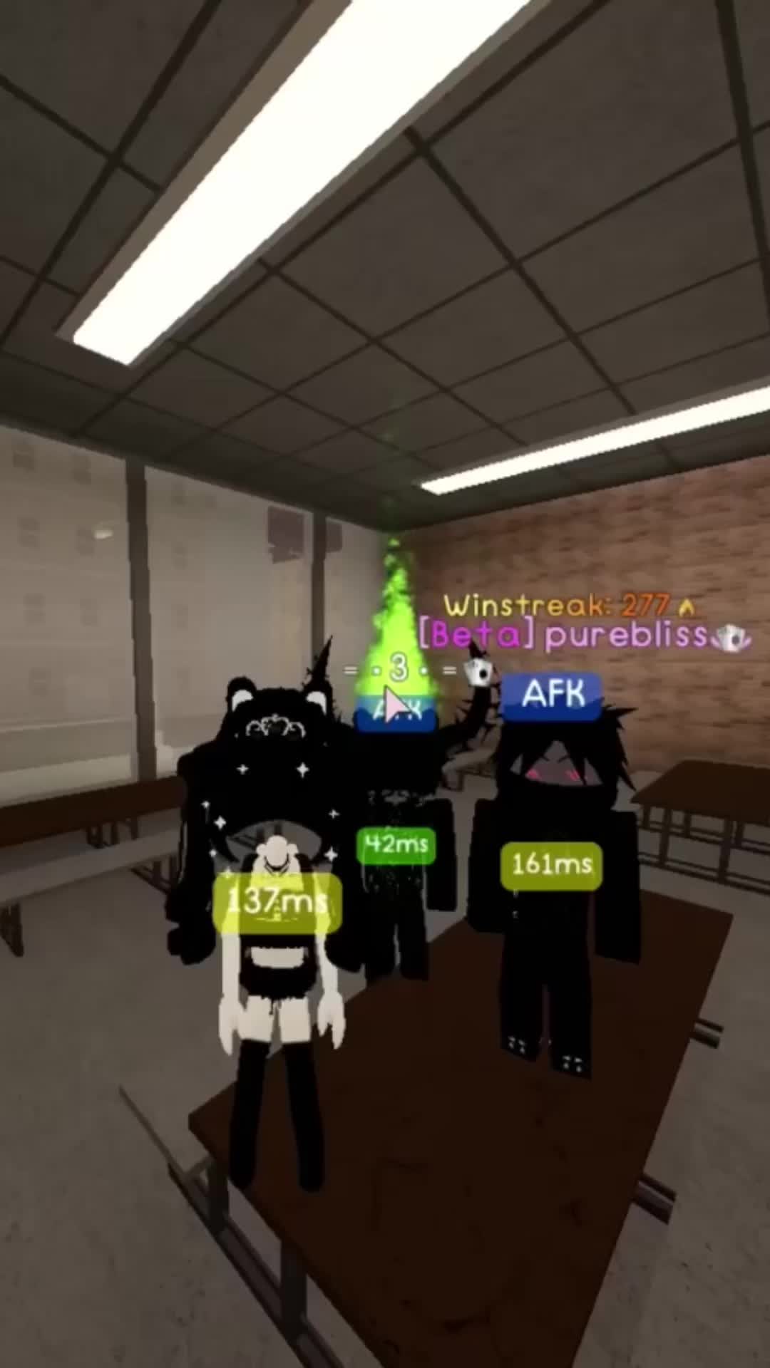 @kitty 🍭🐈⬛💤