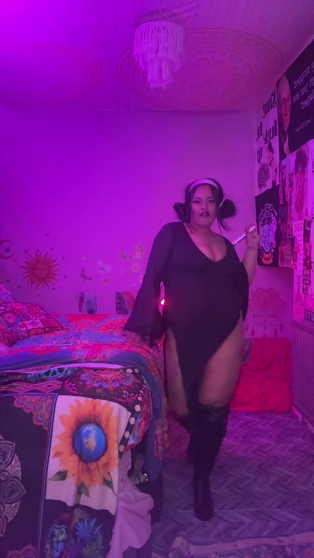 @🧚🏽♀️🍄Charn tanoushka☮️✌🏽
