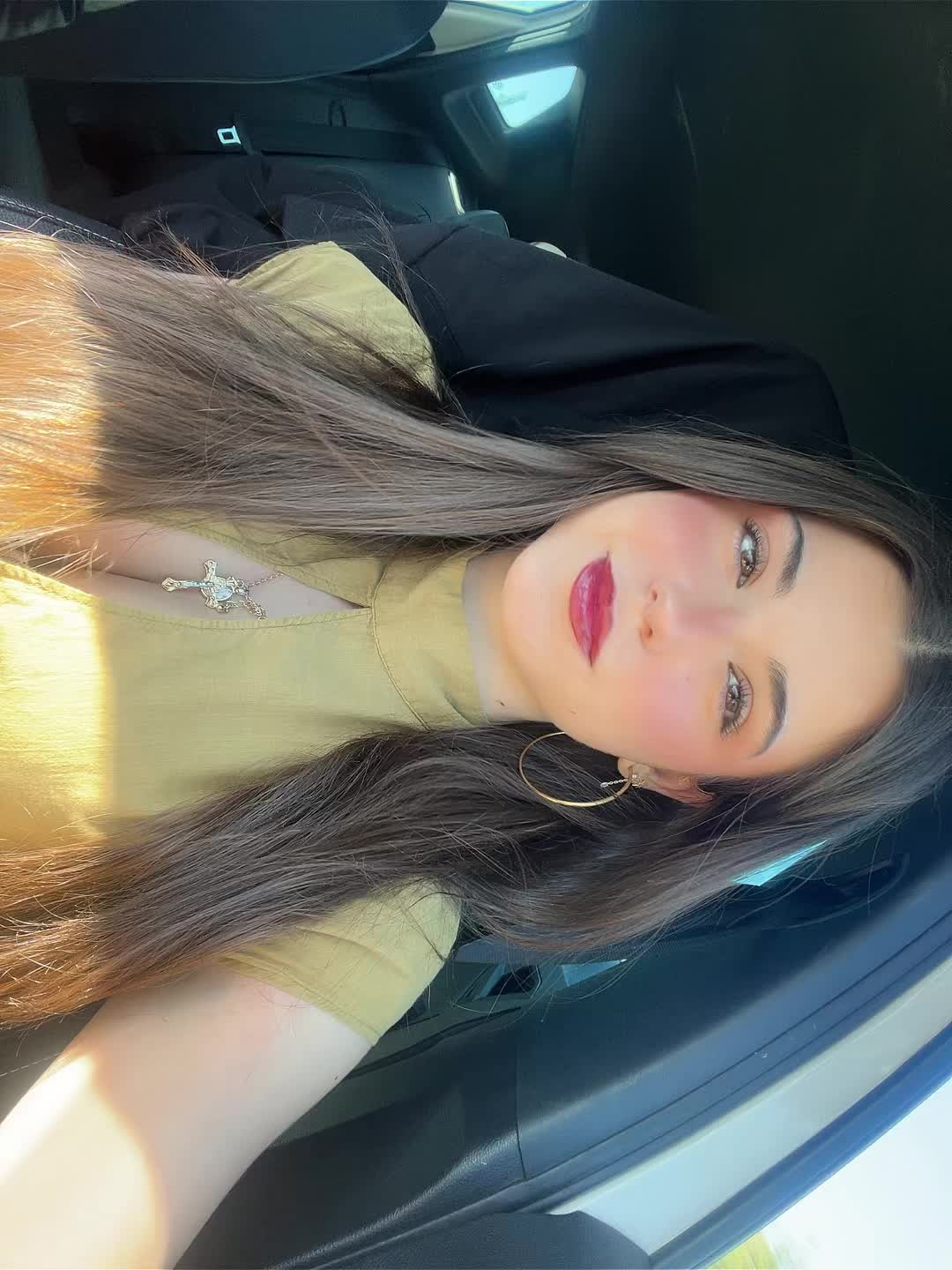 @laauuritaaaaaaa