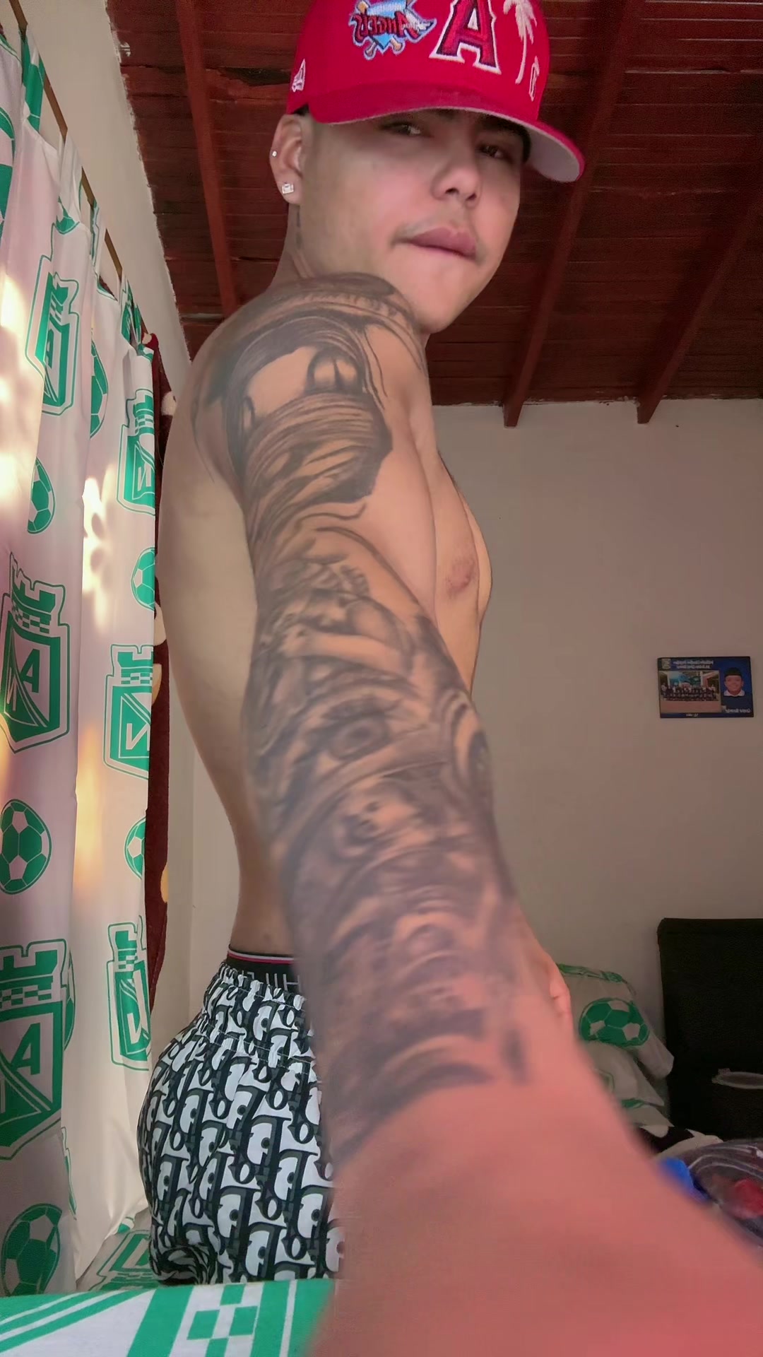 @Alejito ✨