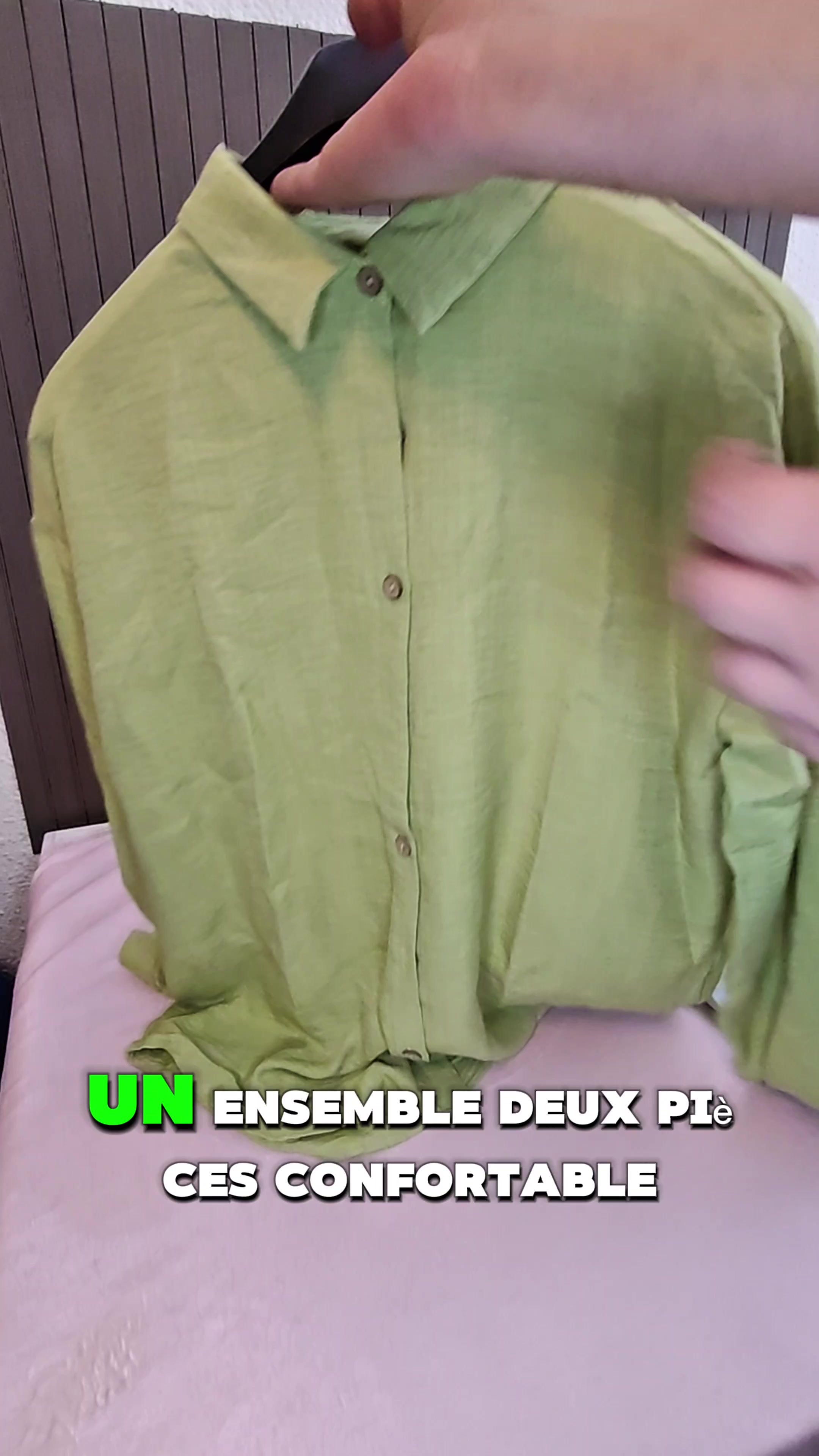 @mobobax