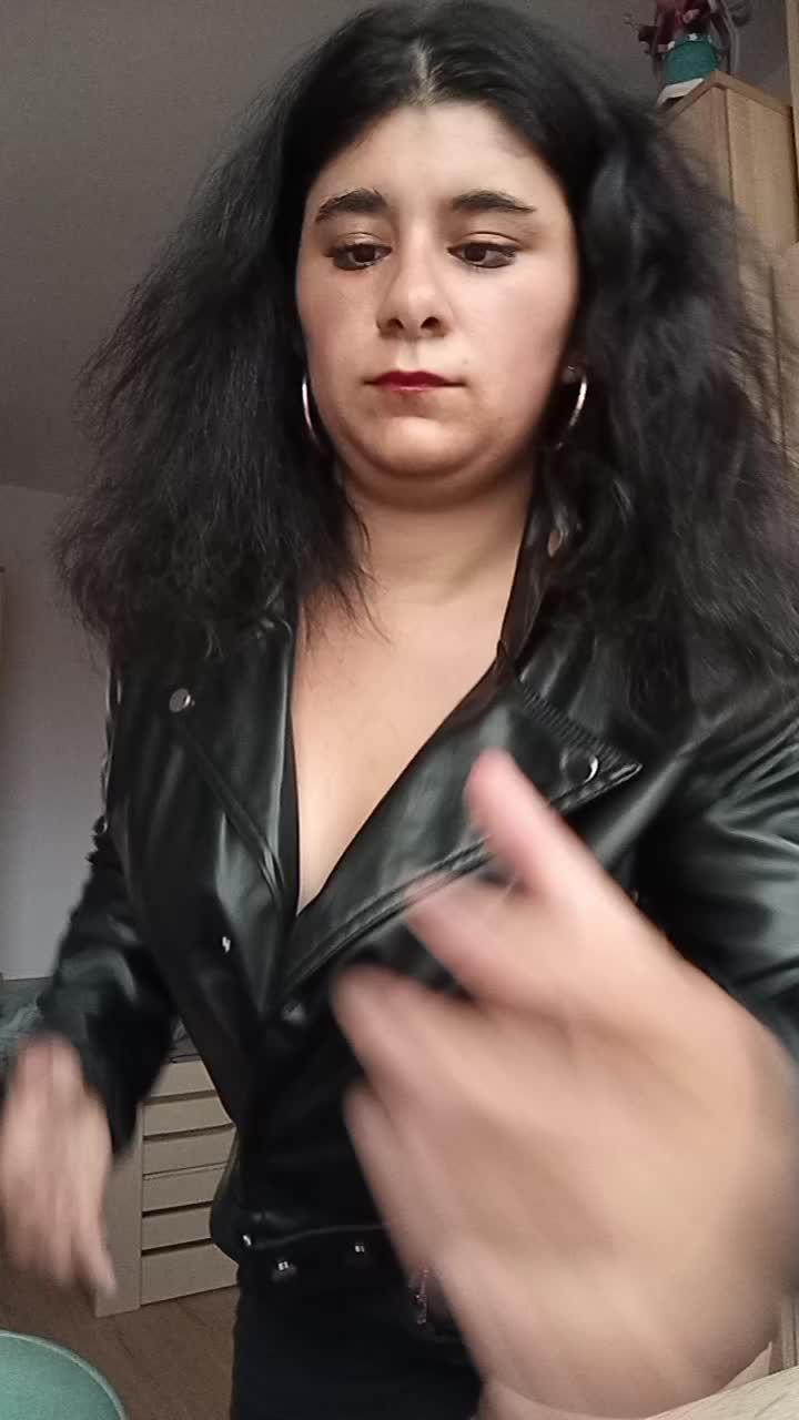 @žužu