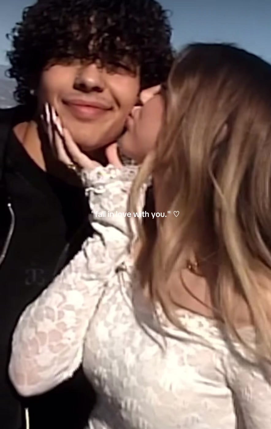 @lily ౨ৎ