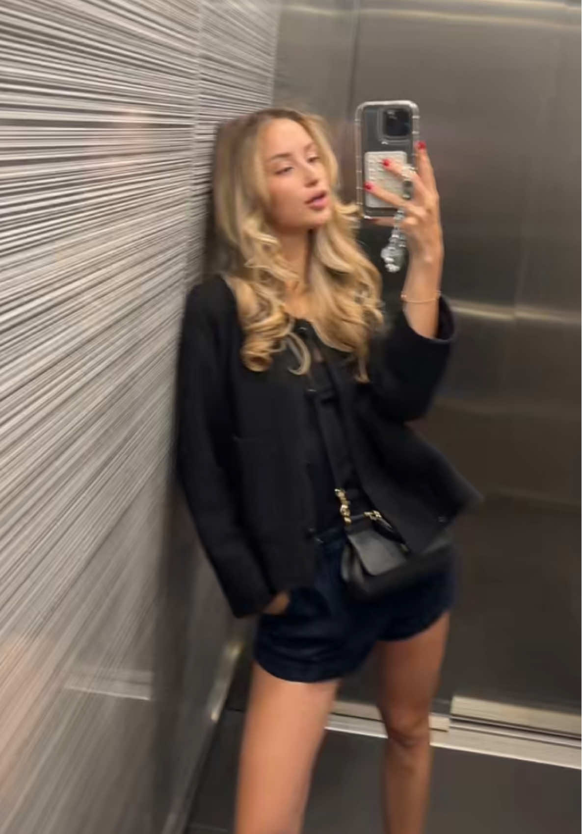 @mur