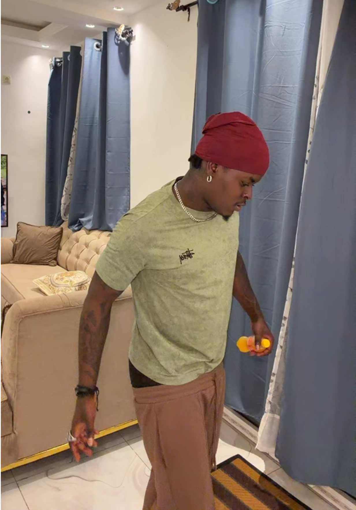 @𝐉𝐁_𝟏𝐱 🪼