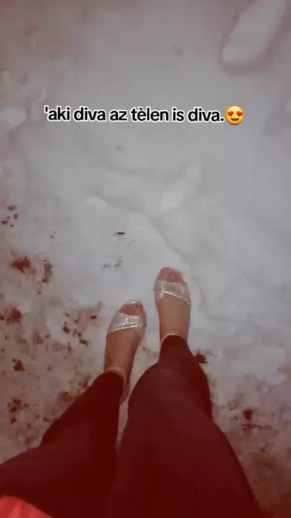 @az en fönököm az apukam 💞😙