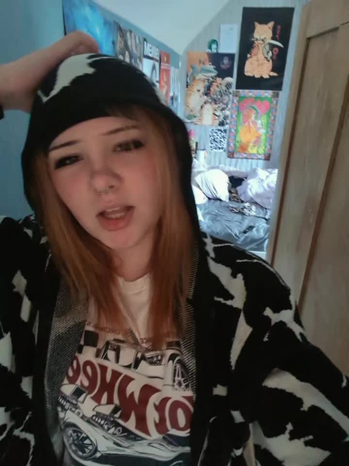 @𝙻𝚞𝚌𝚢