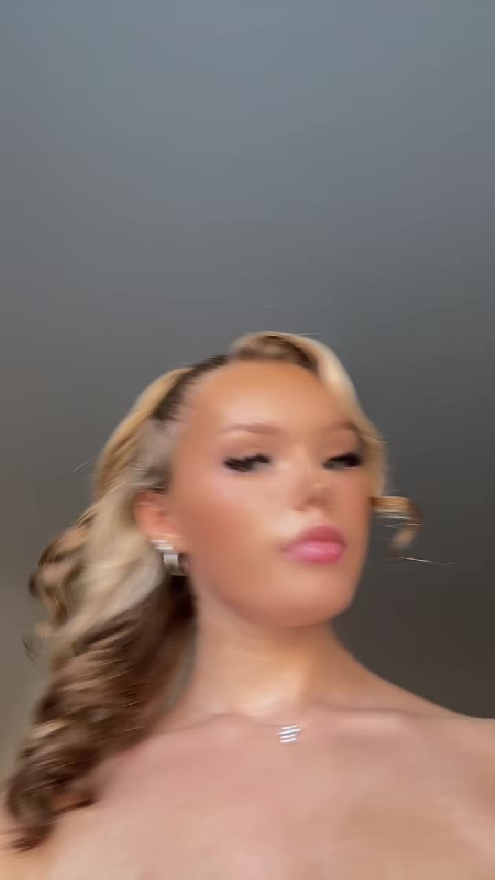 @jess’s “secret” account