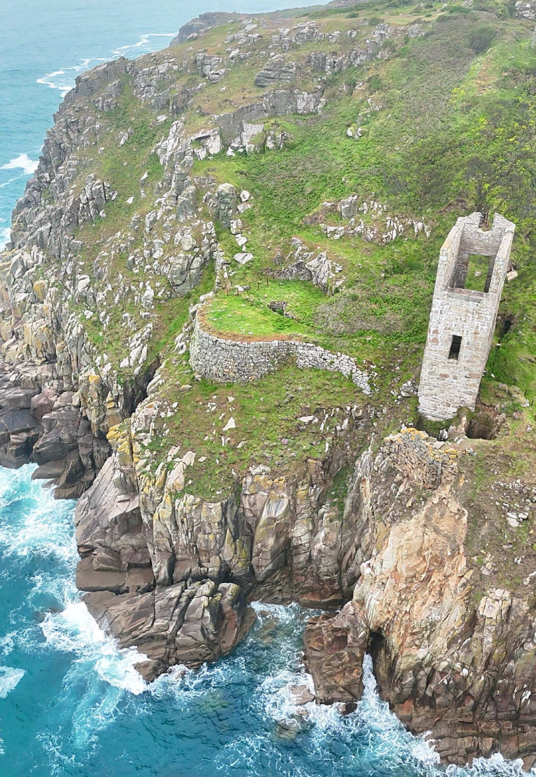 @DronescapeCornwall