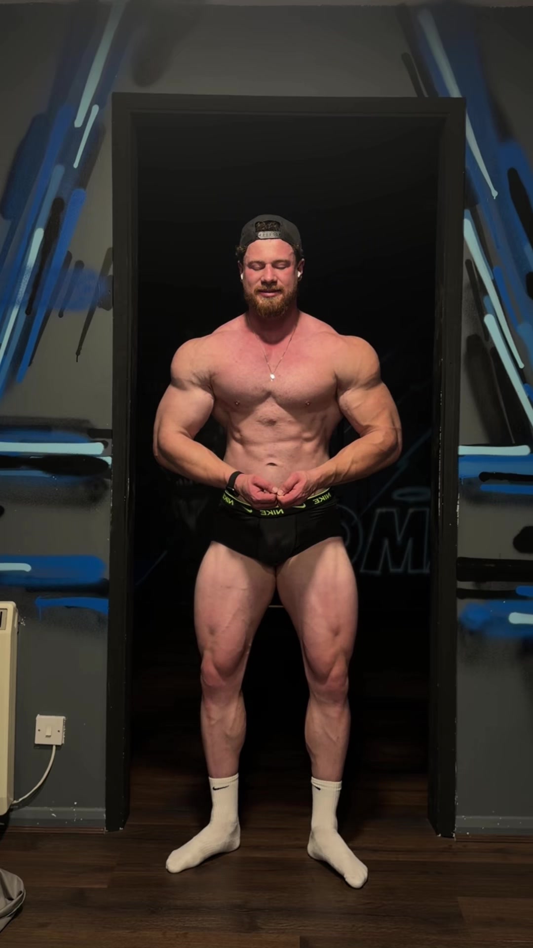 @Hugh Thompson| Physique coach